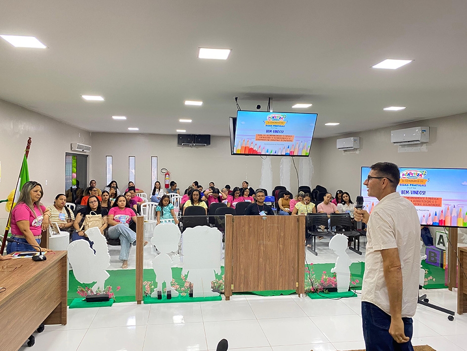 Educação de Bandeirantes realiza o II Seminário Boas Práticas do Programa Alfabetiza Mais Tocantins